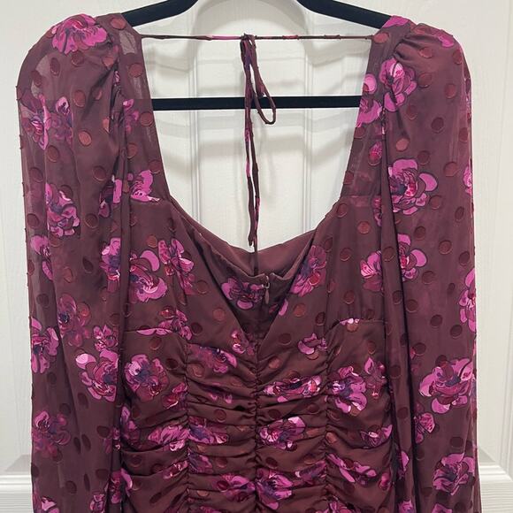 ASTR | Rosalee Floral Mini Dress Small Burgundy Ruched Long Sleeve Dark Romantic - Picture 9 of 16